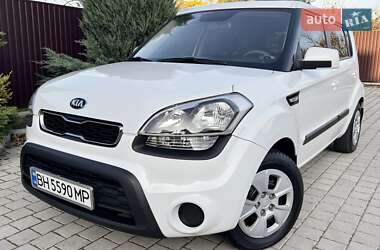 Позашляховик / Кросовер Kia Soul 2013 в Одесі