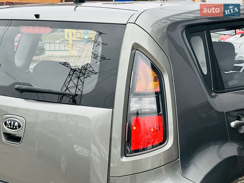 Позашляховик / Кросовер Kia Soul 2011 в Харкові