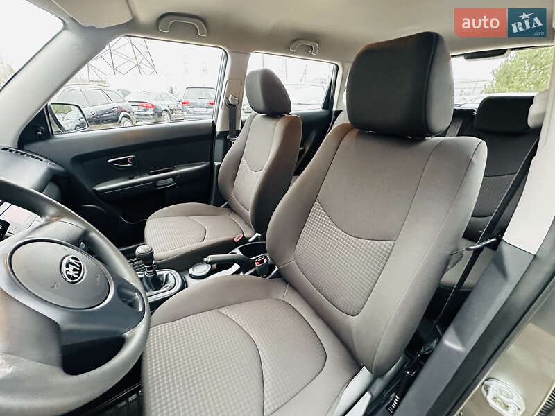 Позашляховик / Кросовер Kia Soul 2011 в Харкові