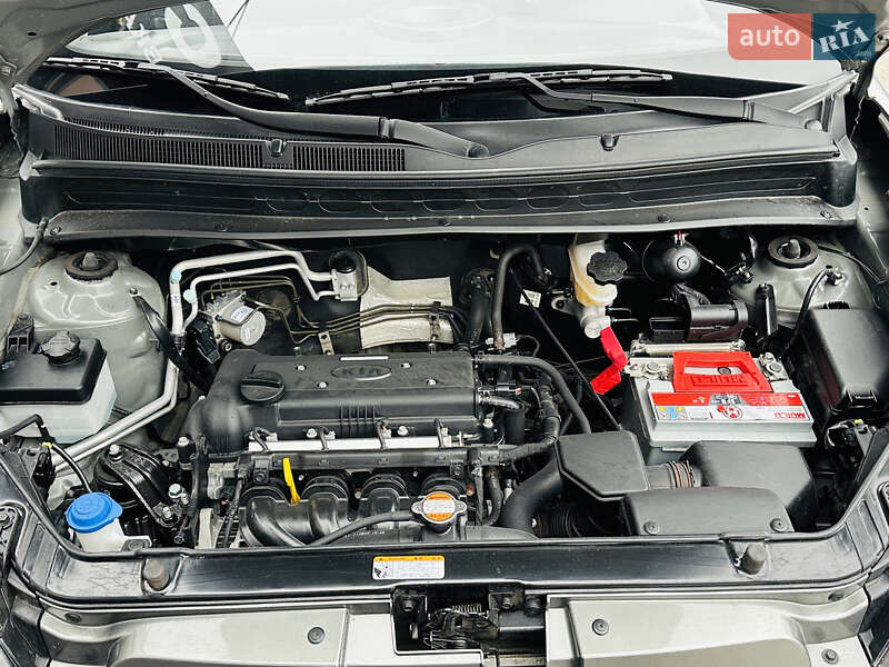 Позашляховик / Кросовер Kia Soul 2011 в Харкові