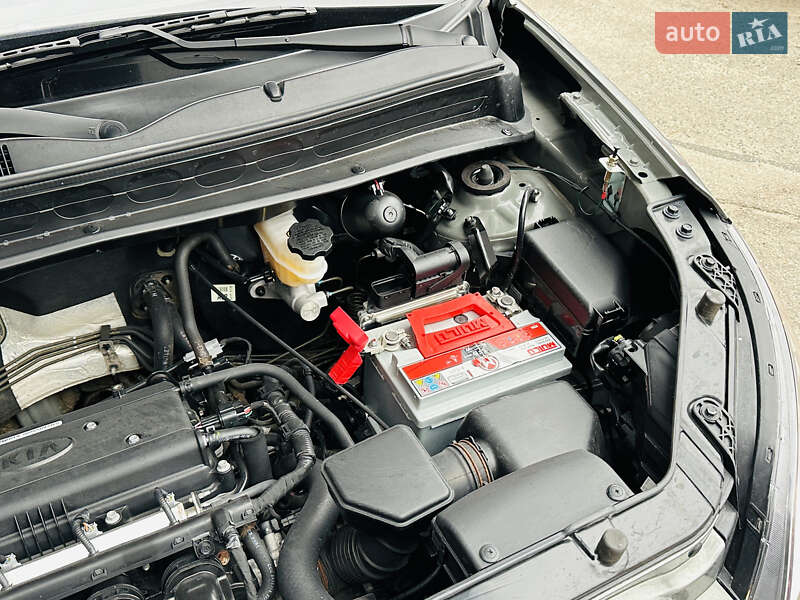 Позашляховик / Кросовер Kia Soul 2011 в Харкові