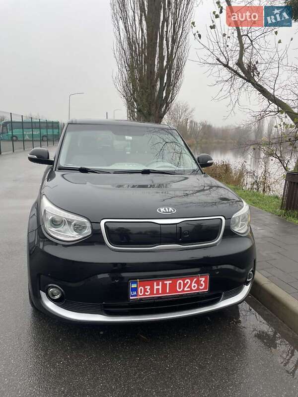 Внедорожник / Кроссовер Kia Soul 2015 в Киеве