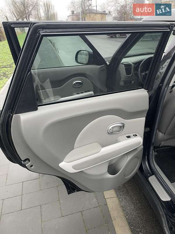 Внедорожник / Кроссовер Kia Soul 2015 в Киеве