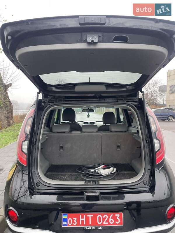 Внедорожник / Кроссовер Kia Soul 2015 в Киеве