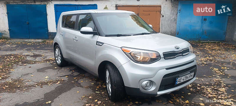 Внедорожник / Кроссовер Kia Soul 2016 в Павлограде