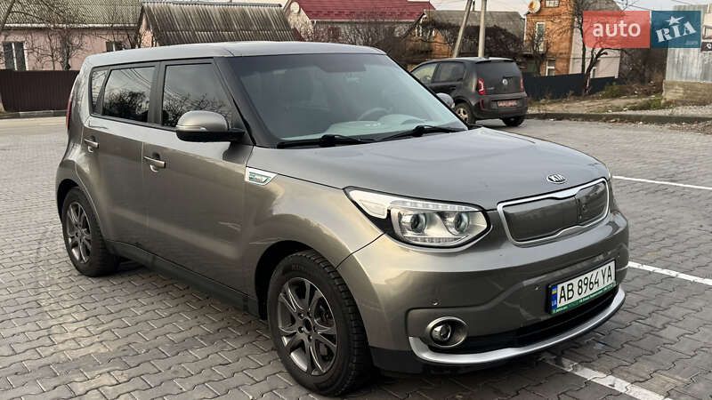 Позашляховик / Кросовер Kia Soul 2015 в Вінниці