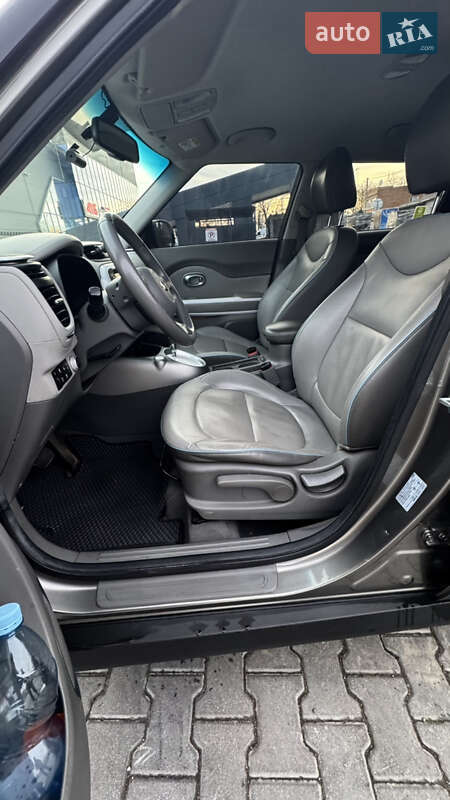 Позашляховик / Кросовер Kia Soul 2015 в Вінниці