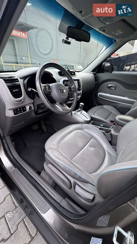 Позашляховик / Кросовер Kia Soul 2015 в Вінниці