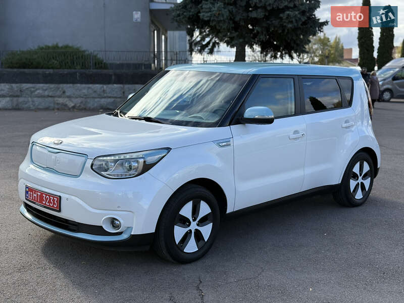 Внедорожник / Кроссовер Kia Soul 2016 в Ровно фото 3 Внедорожник / Кроссовер Kia Soul 2016 в Ровно