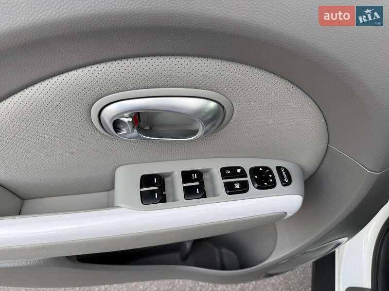 Внедорожник / Кроссовер Kia Soul 2016 в Ровно фото 28 Внедорожник / Кроссовер Kia Soul 2016 в Ровно