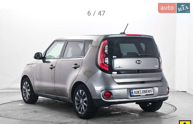 Позашляховик / Кросовер Kia Soul 2017 в Житомирі фото 57 Позашляховик / Кросовер Kia Soul 2017 в Житомирі