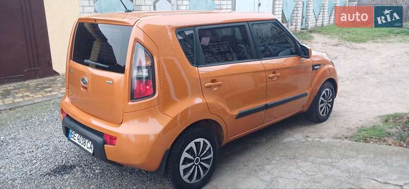 Внедорожник / Кроссовер Kia Soul 2011 в Николаеве