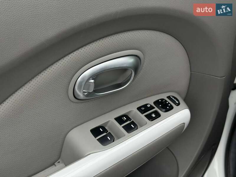 Внедорожник / Кроссовер Kia Soul 2015 в Ровно