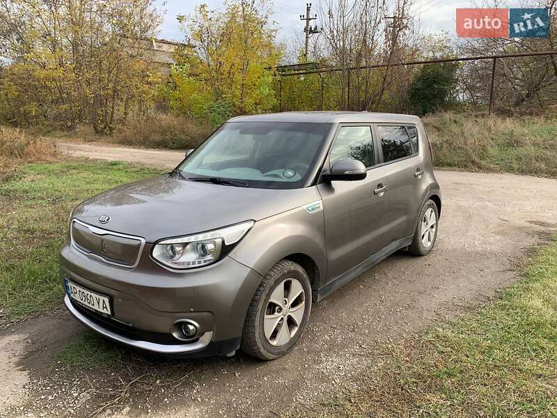 Внедорожник / Кроссовер Kia Soul 2015 в Запорожье