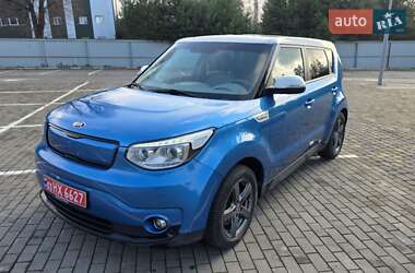Позашляховик / Кросовер Kia Soul 2015 в Луцьку
