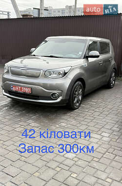 Внедорожник / Кроссовер Kia Soul 2015 в Луцке