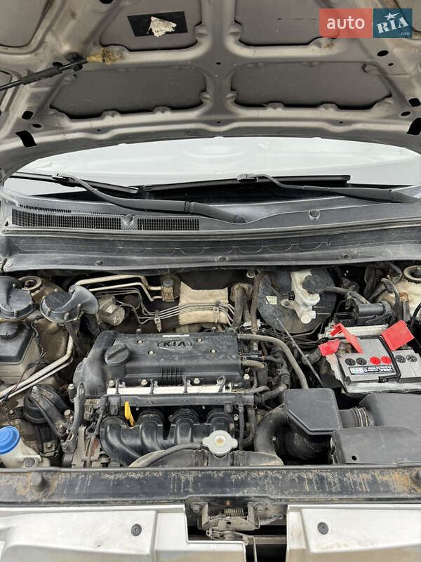 Позашляховик / Кросовер Kia Soul 2011 в Львові