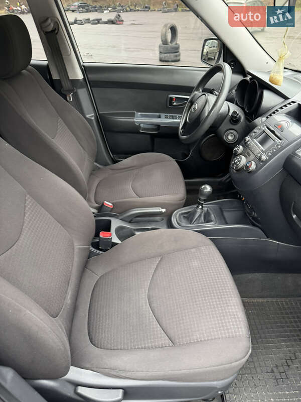 Позашляховик / Кросовер Kia Soul 2011 в Львові