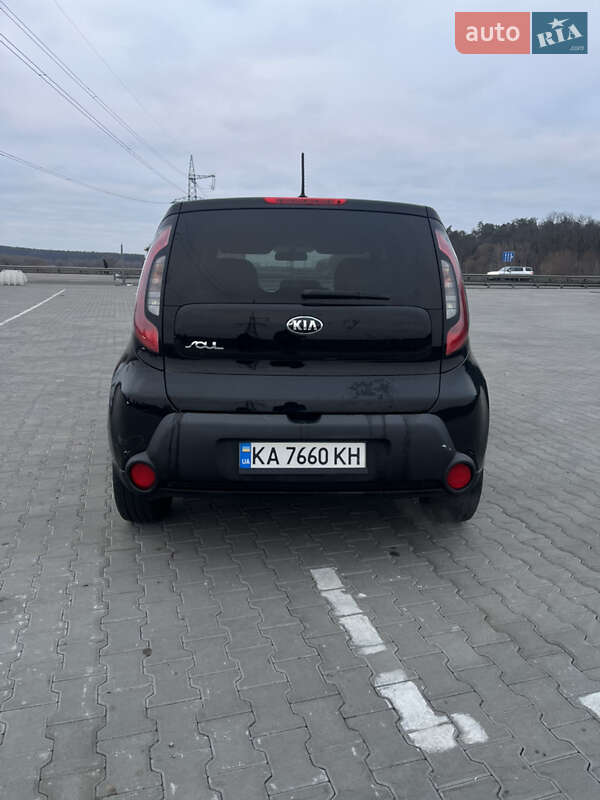 Позашляховик / Кросовер Kia Soul 2014 в Києві