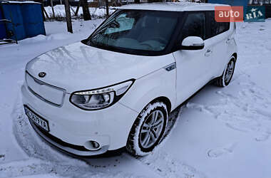 Позашляховик / Кросовер Kia Soul 2017 в Луцьку