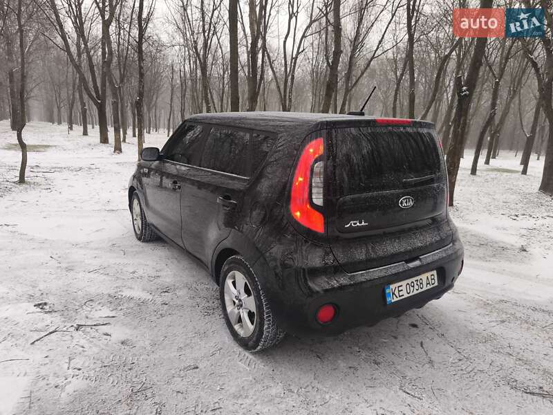 Позашляховик / Кросовер Kia Soul 2017 в Дніпрі