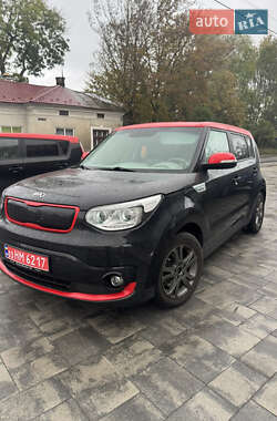 Внедорожник / Кроссовер Kia Soul 2015 в Бурштыне