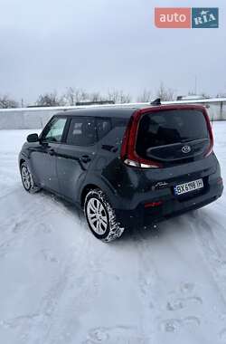 Внедорожник / Кроссовер Kia Soul 2021 в Красилове