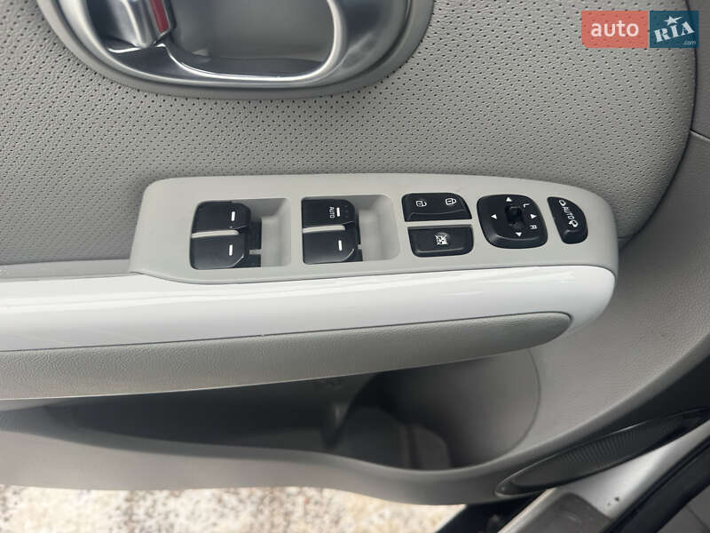 Внедорожник / Кроссовер Kia Soul 2017 в Житомире фото 11 Внедорожник / Кроссовер Kia Soul 2017 в Житомире