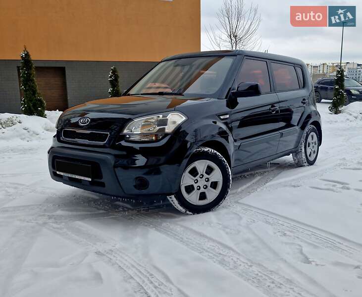 Внедорожник / Кроссовер Kia Soul 2011 в Ивано-Франковске