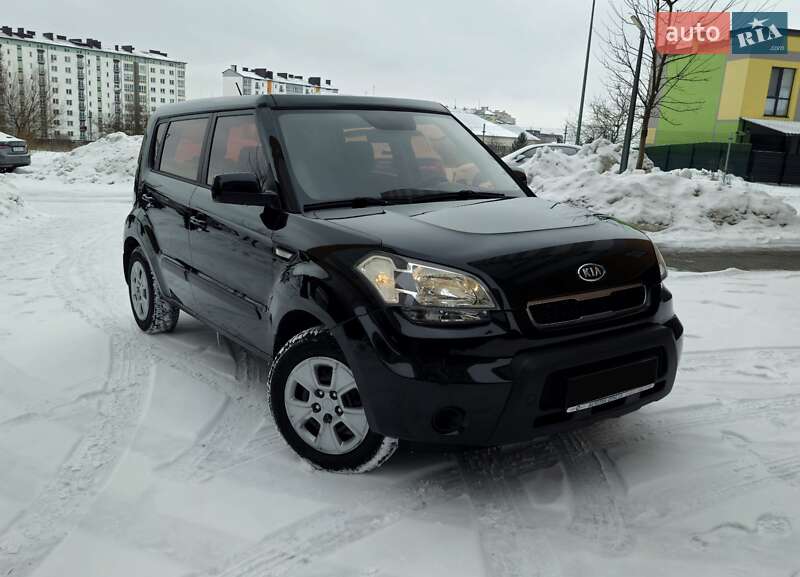 Внедорожник / Кроссовер Kia Soul 2011 в Ивано-Франковске