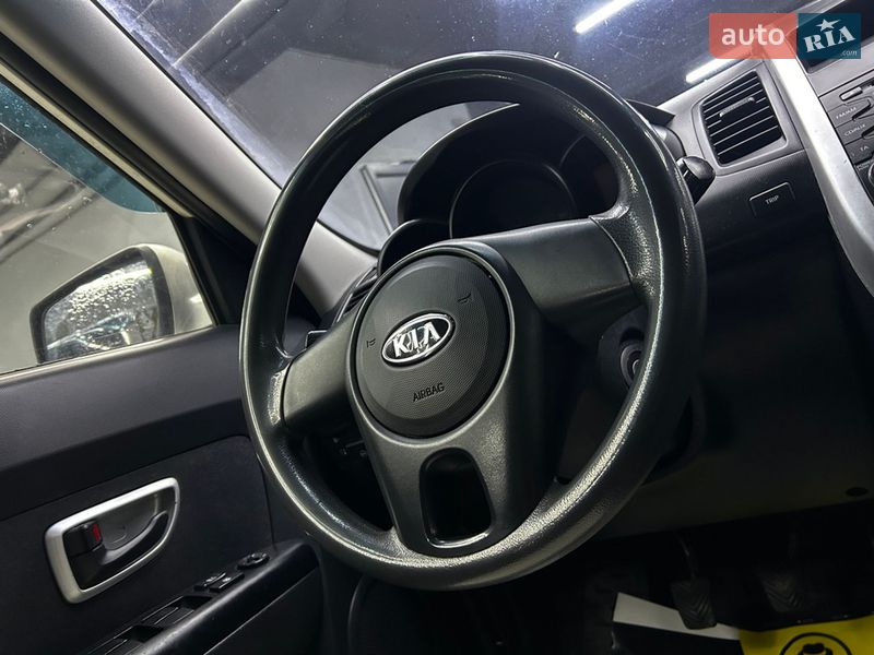 Внедорожник / Кроссовер Kia Soul 2009 в Черновцах