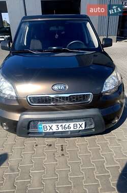 Внедорожник / Кроссовер Kia Soul 2011 в Голованевске