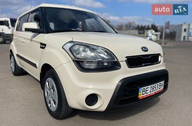 Позашляховик / Кросовер Kia Soul 2013 в Миколаєві