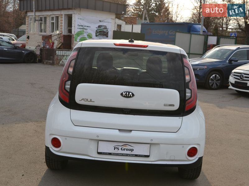 Внедорожник / Кроссовер Kia Soul 2018 в Луцке фото 14 Внедорожник / Кроссовер Kia Soul 2018 в Луцке