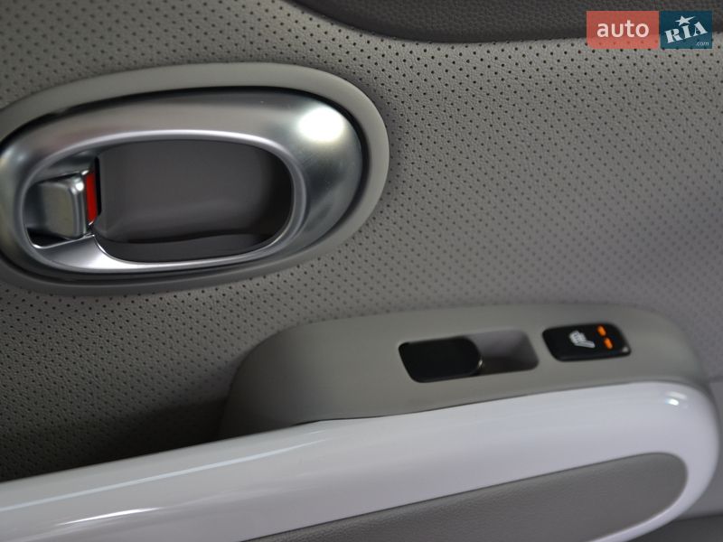 Внедорожник / Кроссовер Kia Soul 2018 в Луцке фото 41 Внедорожник / Кроссовер Kia Soul 2018 в Луцке