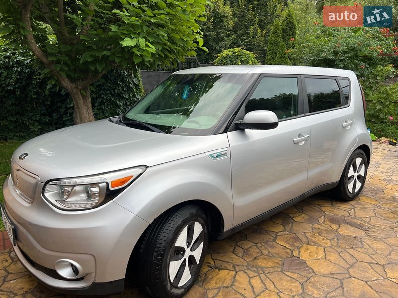 Позашляховик / Кросовер Kia Soul 2017 в Обухові