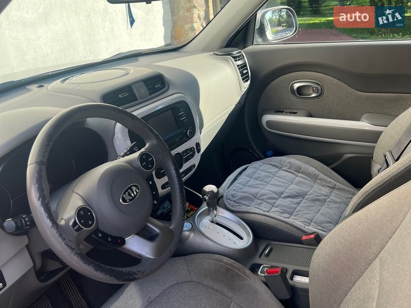 Позашляховик / Кросовер Kia Soul 2017 в Обухові