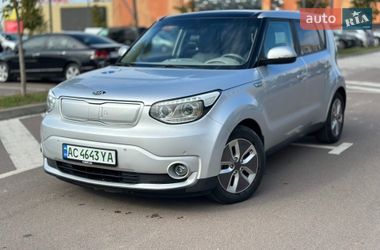 Позашляховик / Кросовер Kia Soul 2017 в Рівному