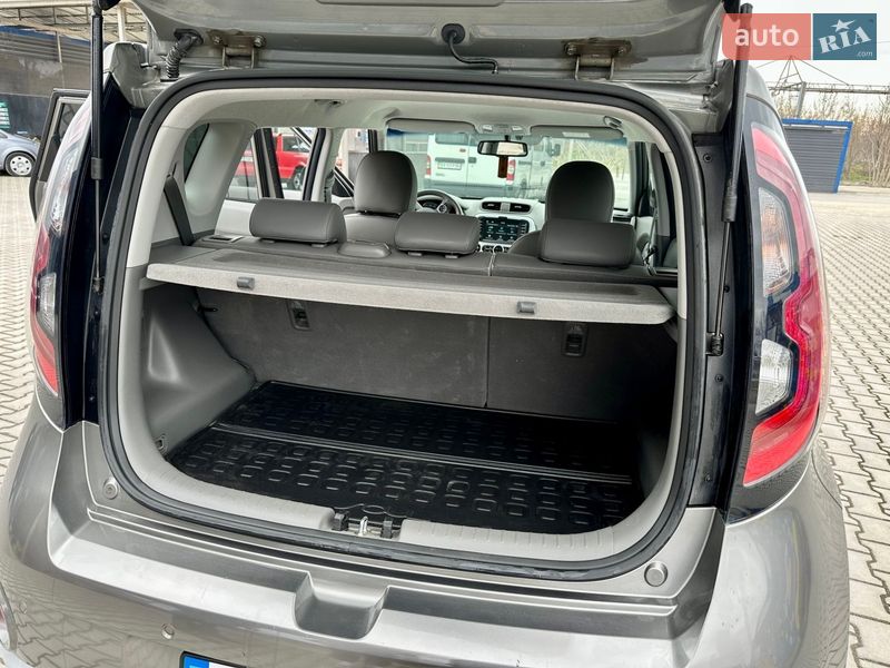 Внедорожник / Кроссовер Kia Soul 2017 в Каменец-Подольском фото 20 Внедорожник / Кроссовер Kia Soul 2017 в Каменец-Подольском