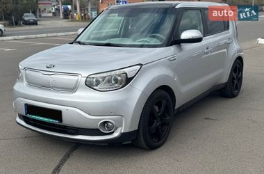 Позашляховик / Кросовер Kia Soul 2017 в Луцьку