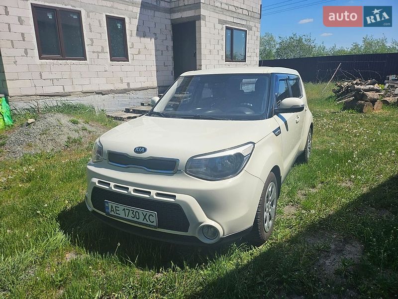 Внедорожник / Кроссовер Kia Soul 2016 в Ирпене