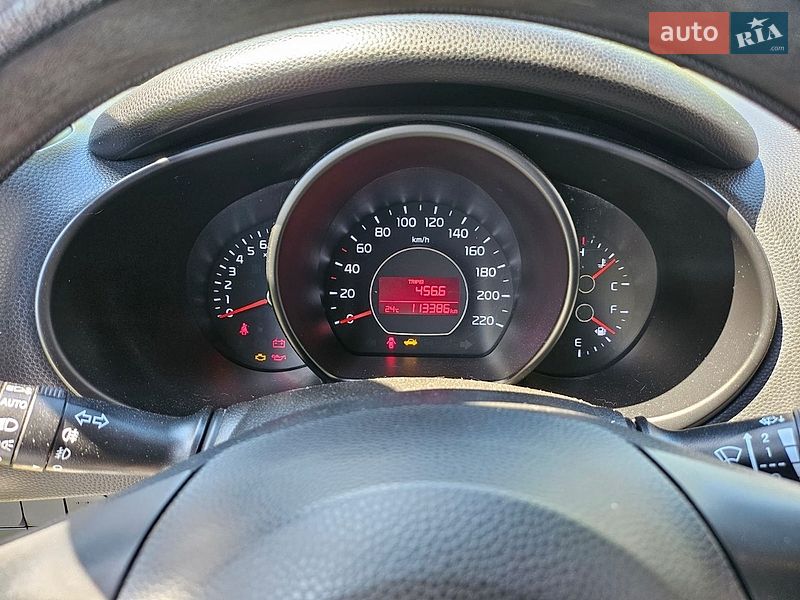 Внедорожник / Кроссовер Kia Soul 2016 в Ирпене