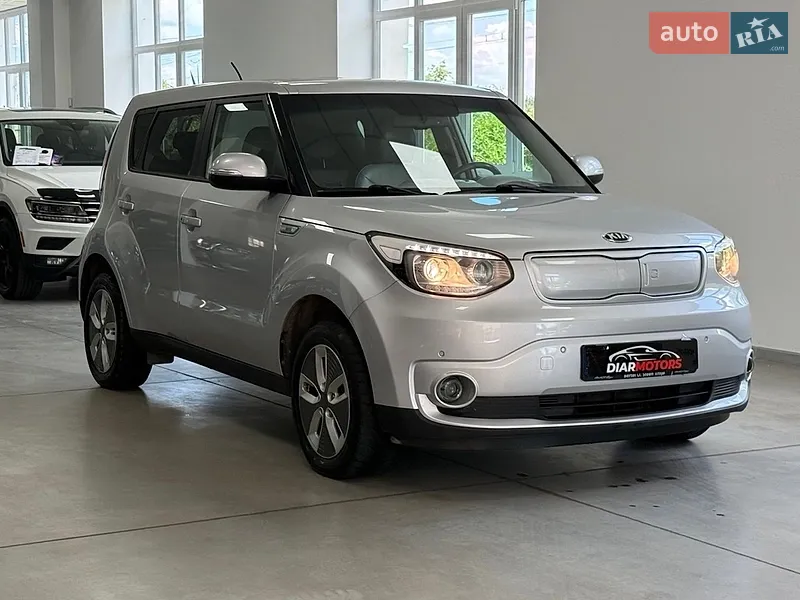 Kia Soul 2017 VIN KNDJN2A28J7890368 фото оголошення 13 з 52