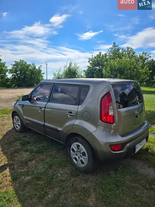 Kia Soul 2012 VIN KNAJT811AC7423788 фото оголошення 34 з 61