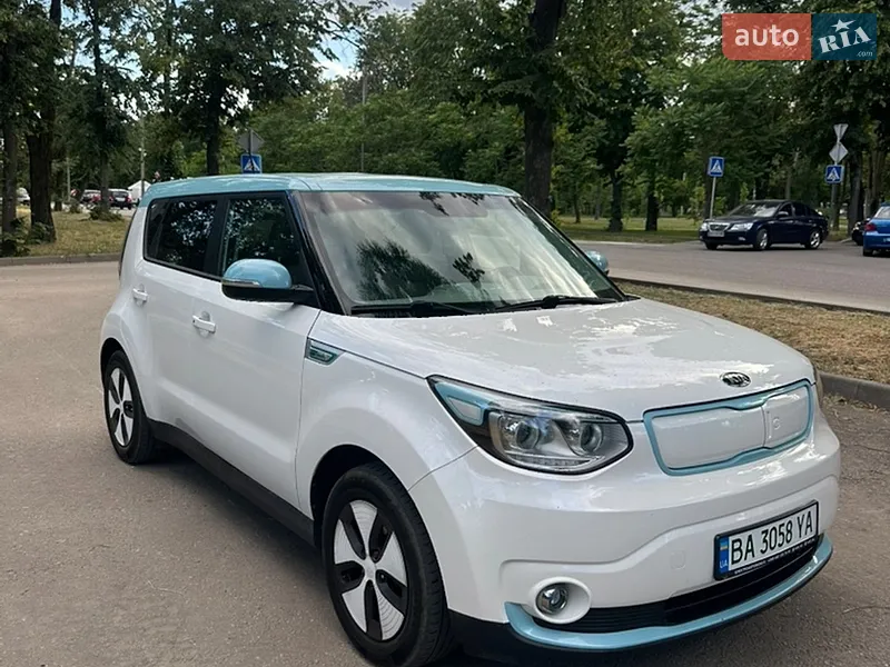 Kia Soul 2014 VIN KNAJX81EFF7001985 фото оголошення 3 з 41