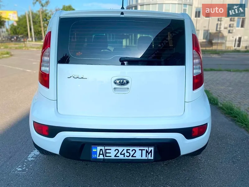 Kia Soul 2012 VIN KNAJT811AC7423788 фото оголошення 6 з 61