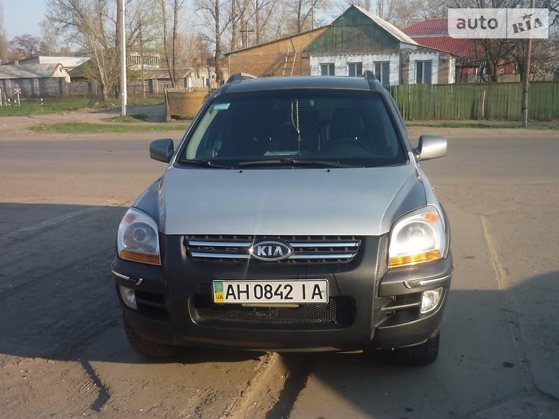 Kia Sportage 2008 года