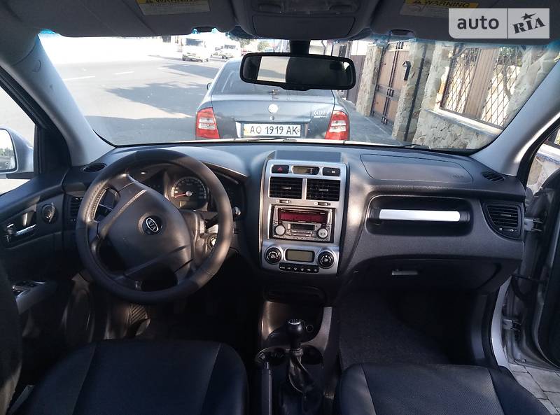 Внедорожник / Кроссовер Kia Sportage 2005 в Ужгороде