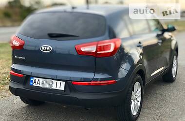 Внедорожник / Кроссовер Kia Sportage 2012 в Киеве