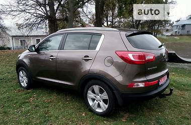 Позашляховик / Кросовер Kia Sportage 2010 в Бродах